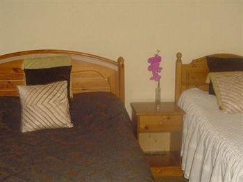 Westbourne House B&B Tillicoultry ภายนอก รูปภาพ