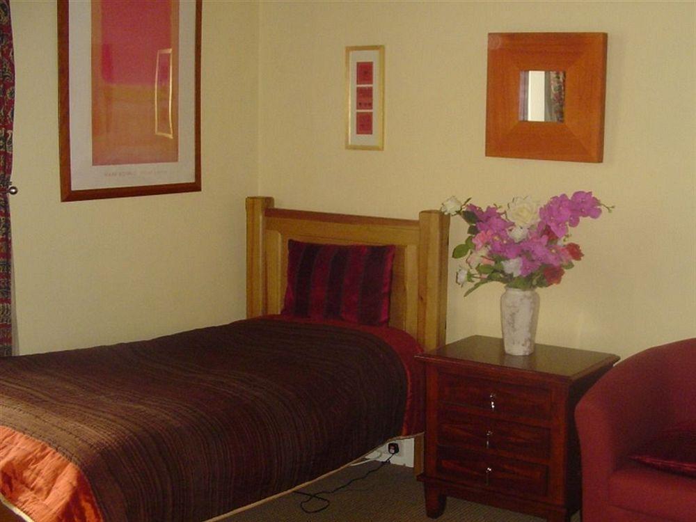 Westbourne House B&B Tillicoultry ภายนอก รูปภาพ