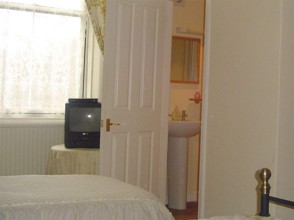 Westbourne House B&B Tillicoultry ภายนอก รูปภาพ